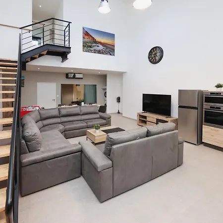La Detente, Loft Pmr A 10 Min De La 펜션 컨데트