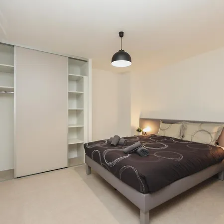 펜션 La Detente, Loft Pmr A 10 Min De La 컨데트