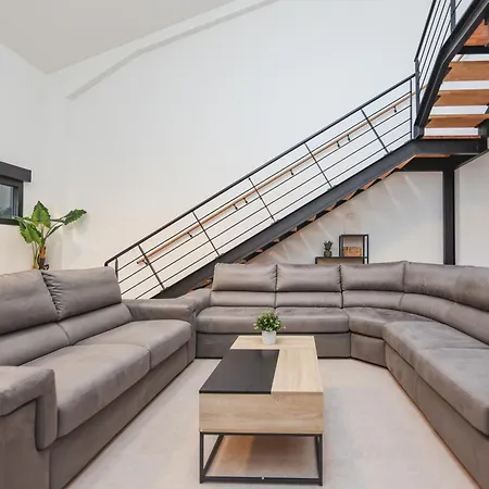 펜션 La Detente, Loft Pmr A 10 Min De La *